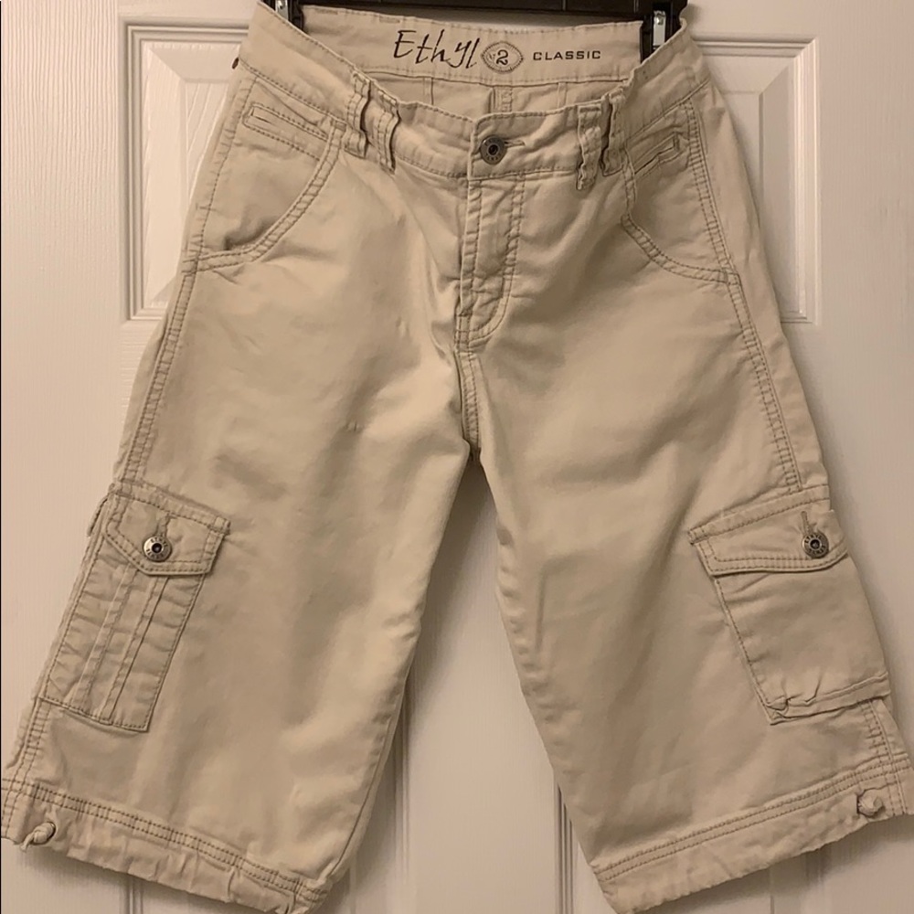 GentlyUsed Ethyl2 Classic Women Shorts: Size: 28 - Picture 5 of 7